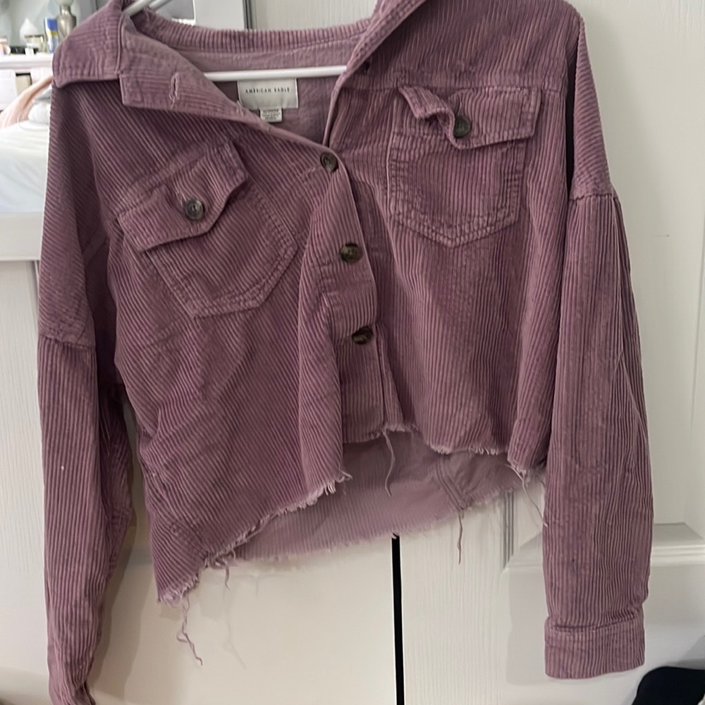 american eagle cropped corduroy button up